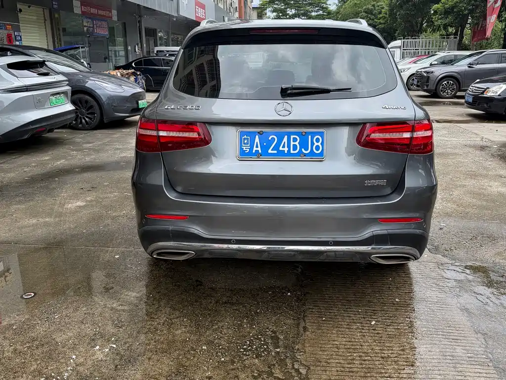 Mercedes-Benz GLC 2016