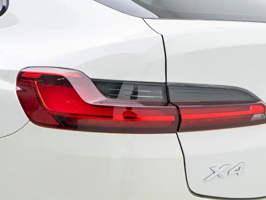 BMW X4 2020 — фото 22