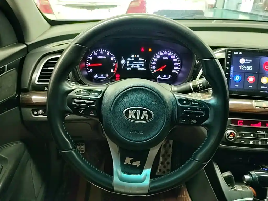 Kia K4 2016 — фото 11