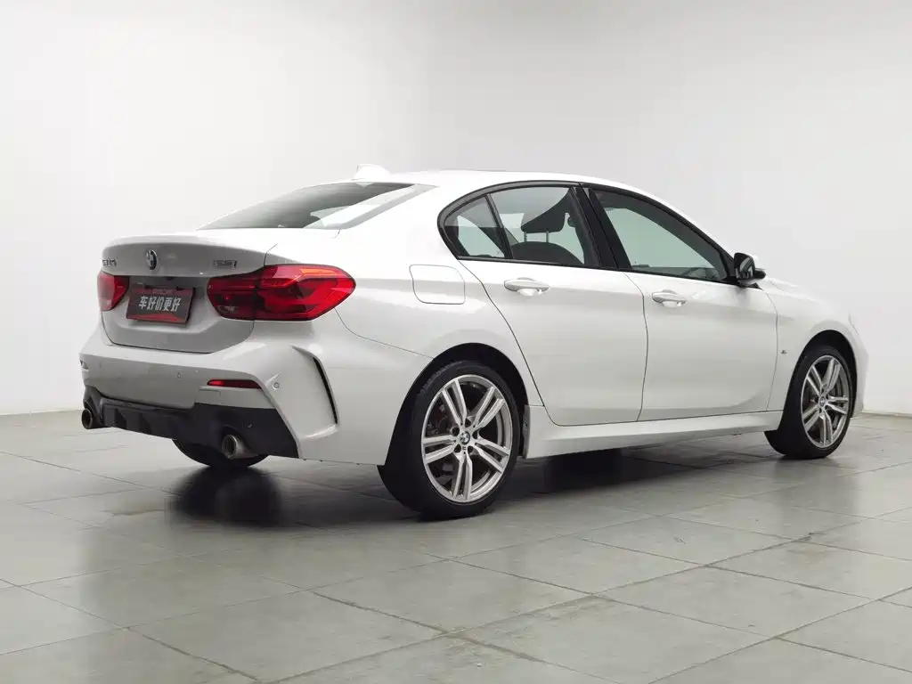 BMW 1 Series 2020