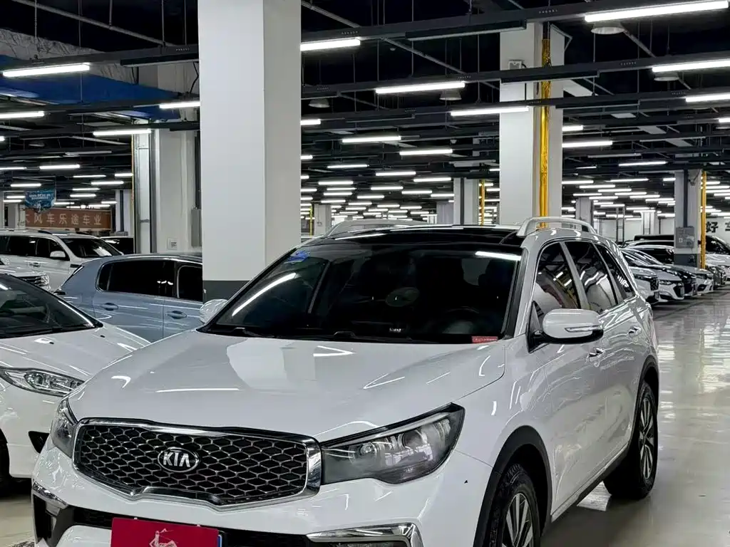 Kia KX7 2018 — фото 1