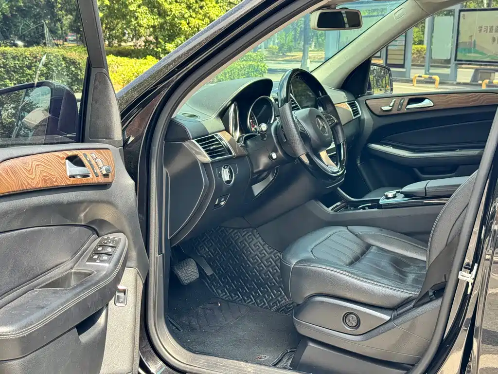 Mercedes-Benz GLE 2017