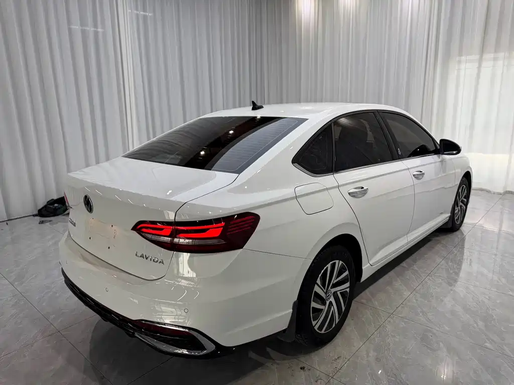 Volkswagen Lavida 2023