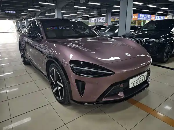 Xiaomi YU7 2025