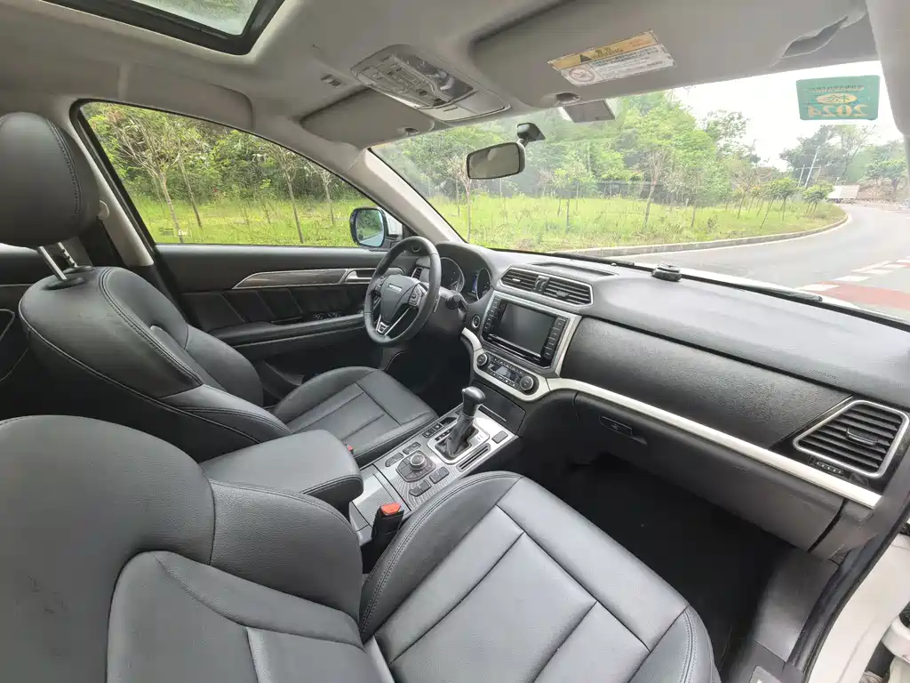 Haval H6 Coupe 2016 — фото 11
