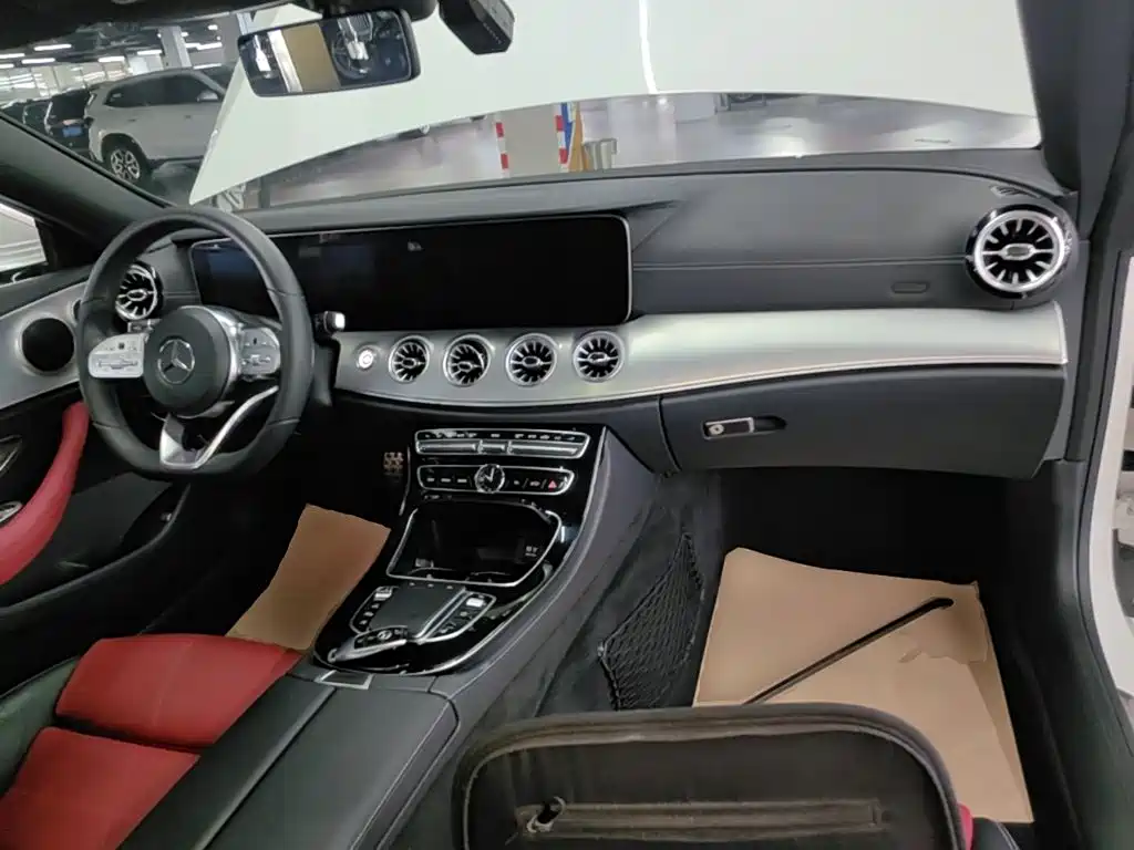 Mercedes-Benz E-Class 2019 — фото 10