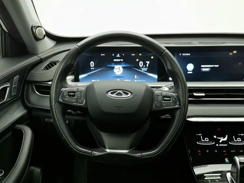 Chery Tiggo 8 PLUS 2022 — фото 11