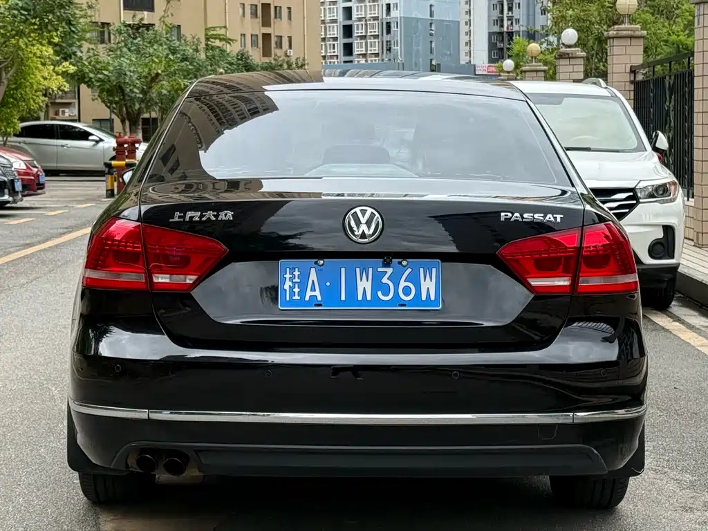 Volkswagen Passat 2014 — фото 4