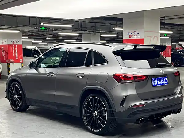 Mercedes-Benz GLA AMG 2022