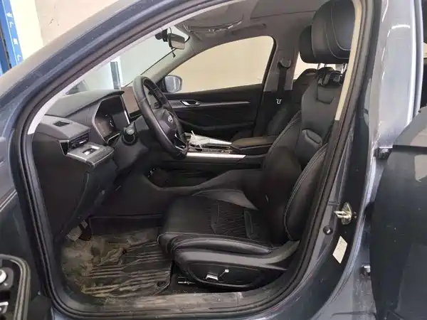 Geely Xingrui 2021