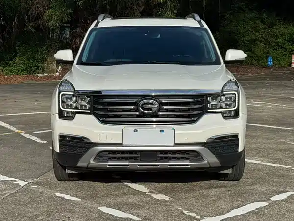 GAC Trumpchi GS8 2017