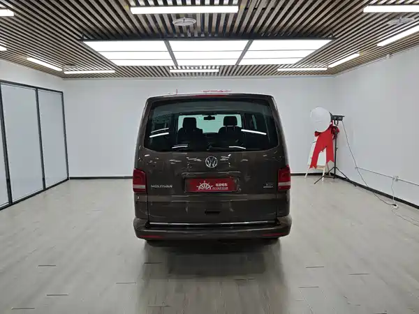 Volkswagen Metroway 2015
