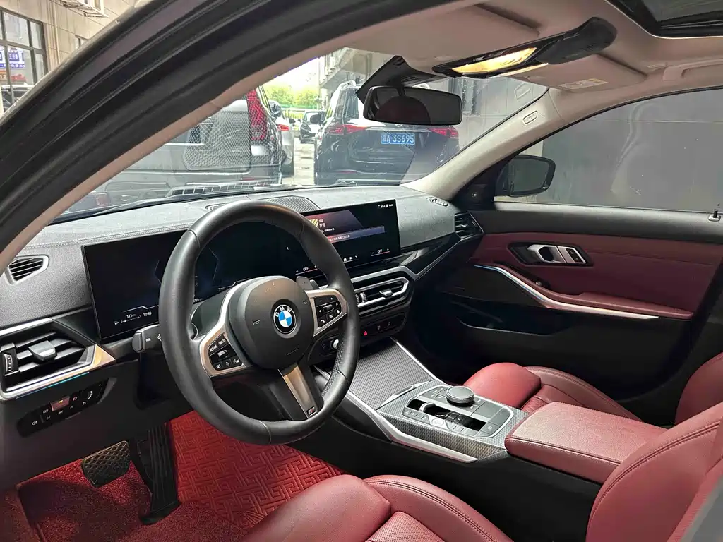 BMW 3 Series 2024