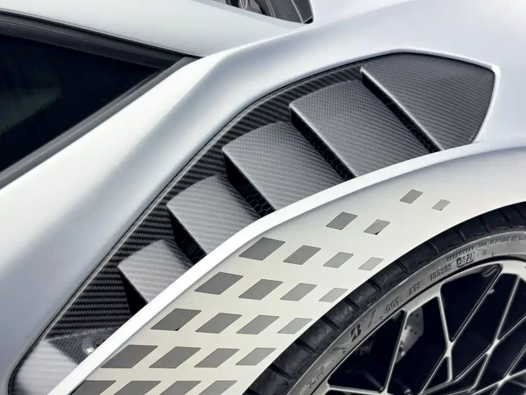 Lamborghini Huracán 2022 — фото 11