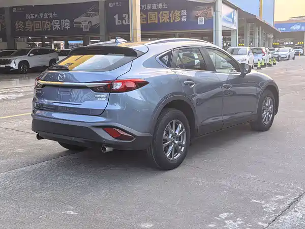 Mazda CX-4 2018