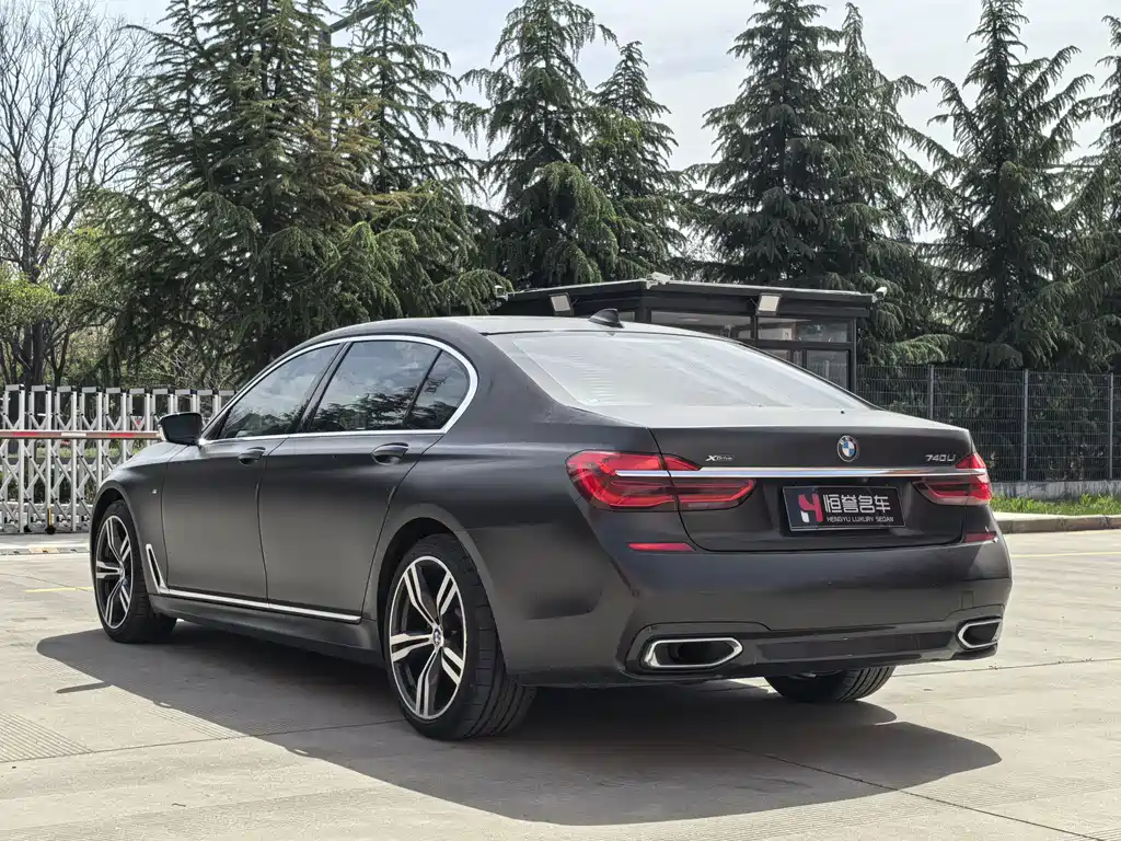 BMW 7 Series 2019 — фото 32
