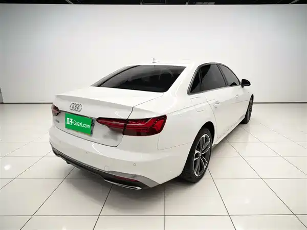 Audi A4L 2024