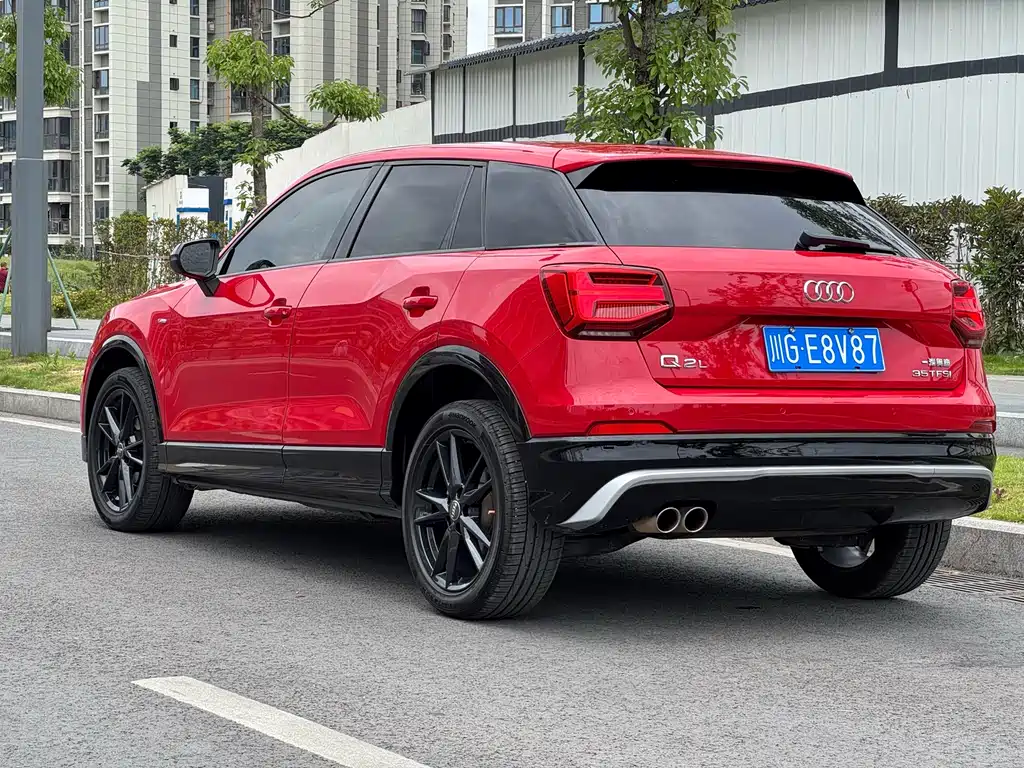 Audi Q2L 2020 — фото 19