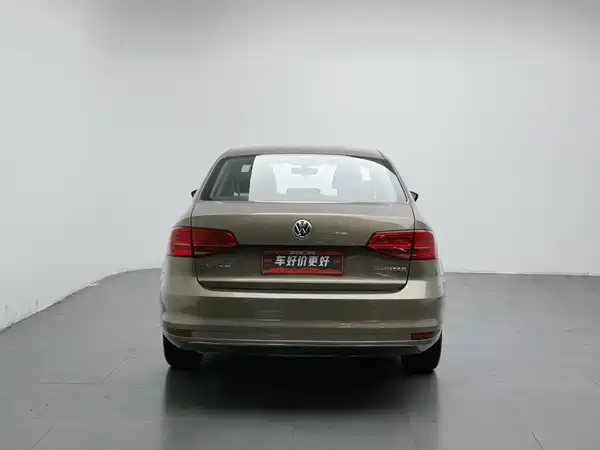 Volkswagen Sagitar 2019