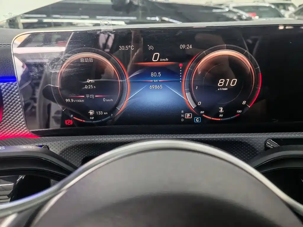 Mercedes-Benz A-Class 2022 — фото 12