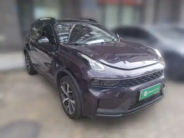 Lynk & Co 01 EM-P 2021