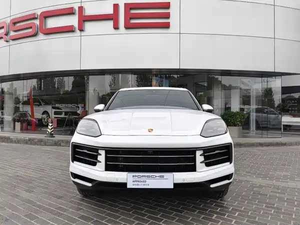Porsche Cayenne 2024