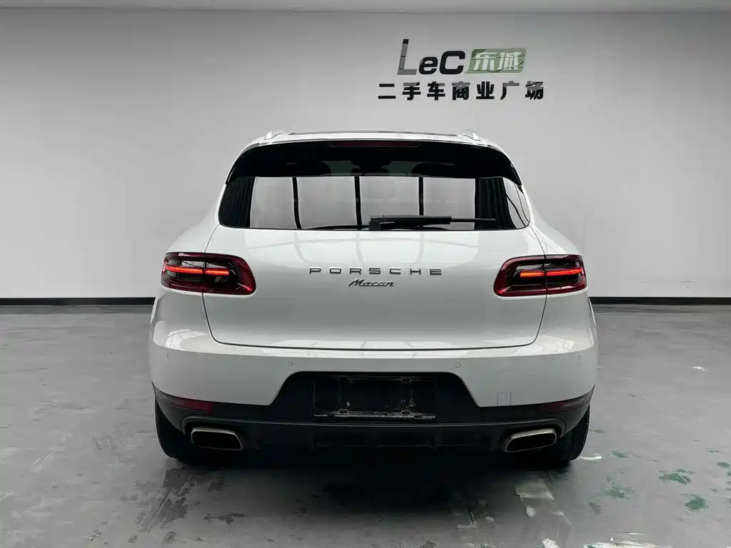 Porsche Macan 2017 — фото 5