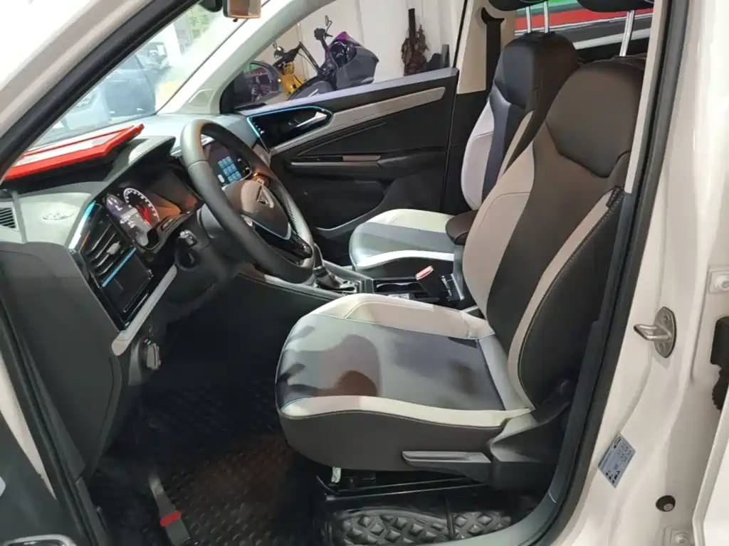 Jetta VS5 2022 — фото 15