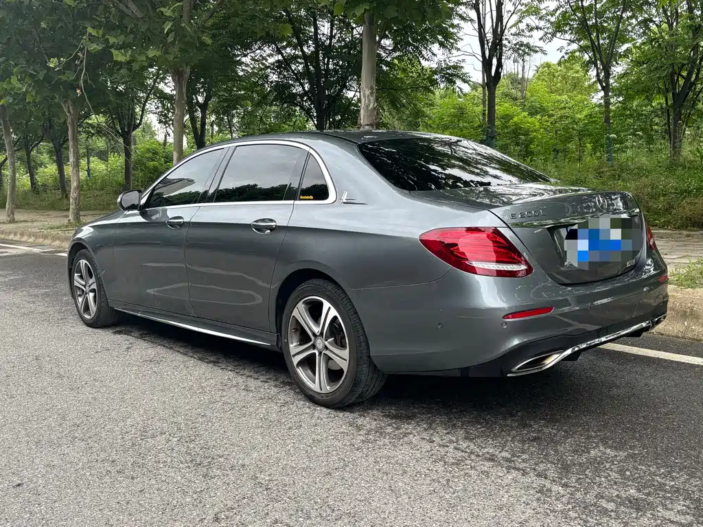 Mercedes-Benz E-Class 2017 — фото 4