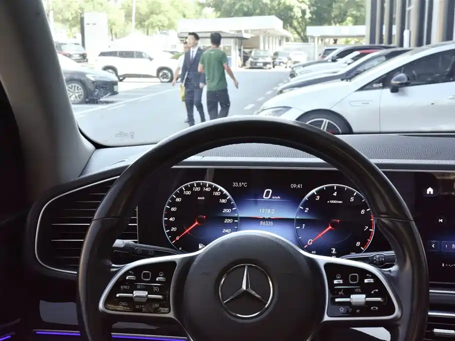 Mercedes-Benz GLE 2020 — фото 22