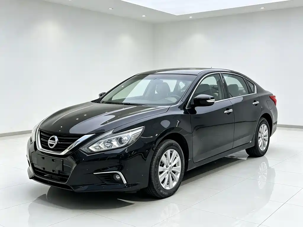 Nissan Teana 2018 — фото 1