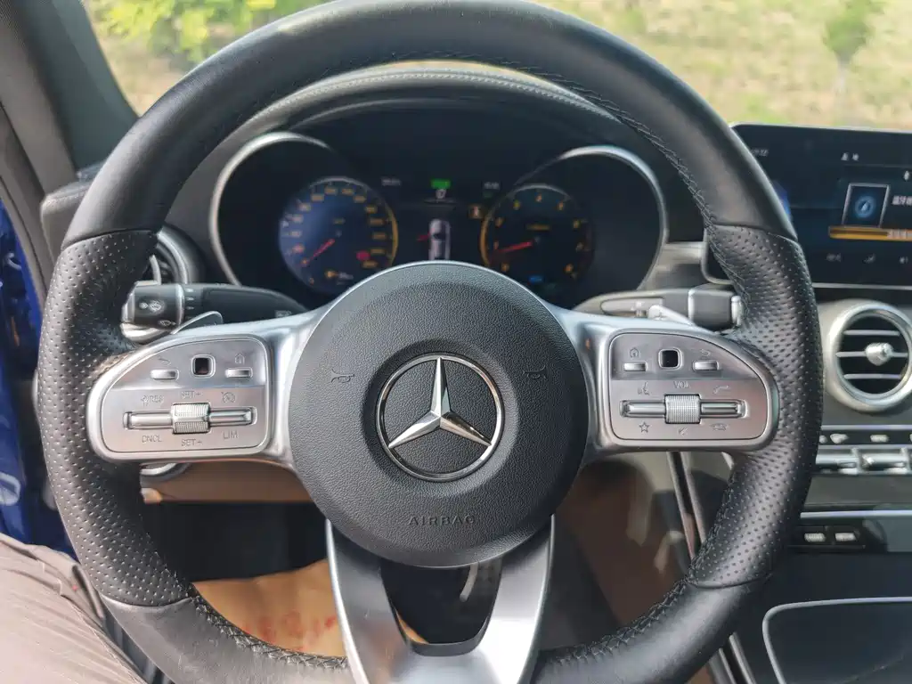 Mercedes-Benz C-Class 2021 — фото 16