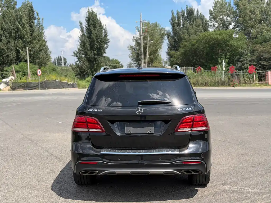 Mercedes-Benz GLE AMG 2018 — фото 4