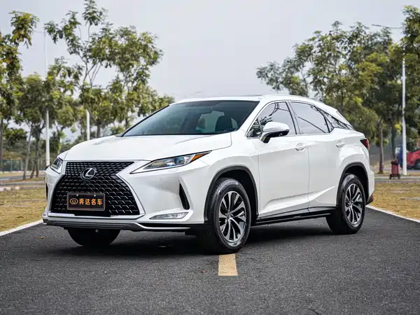 Lexus RX 2021