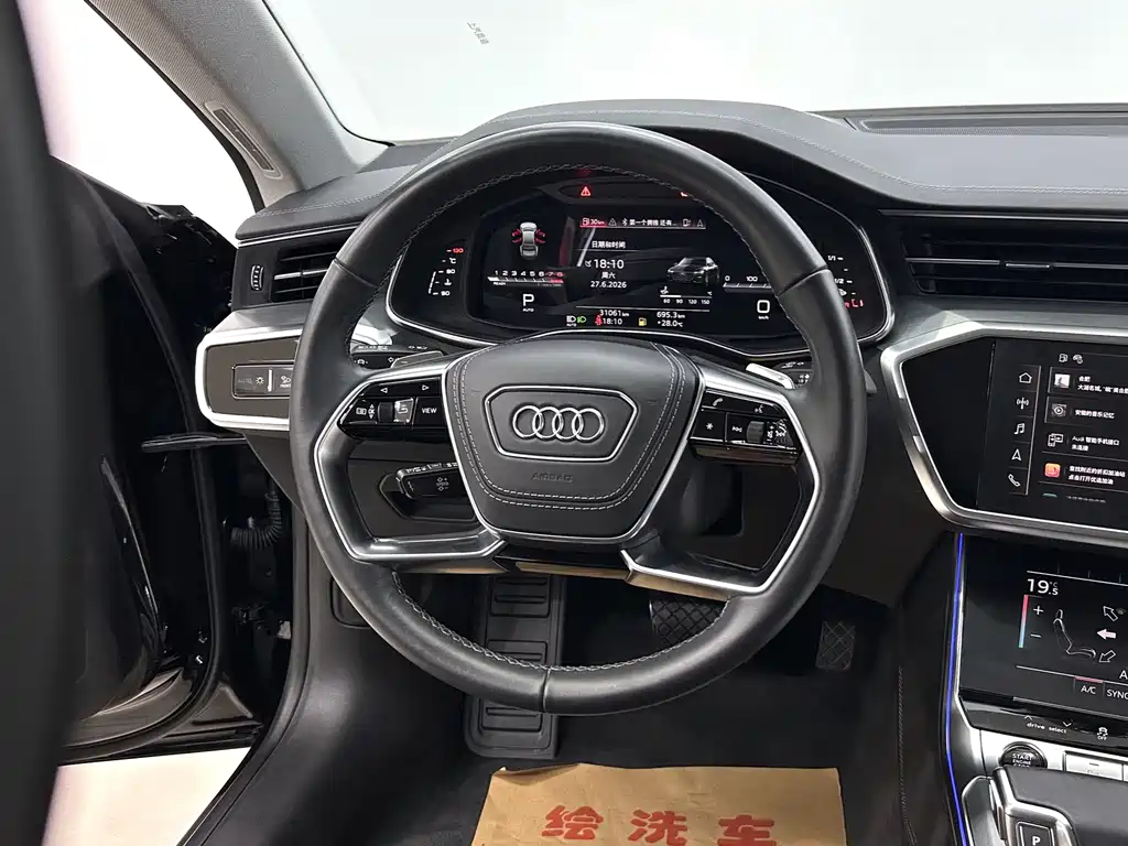 Audi A7L 2024 — фото 9