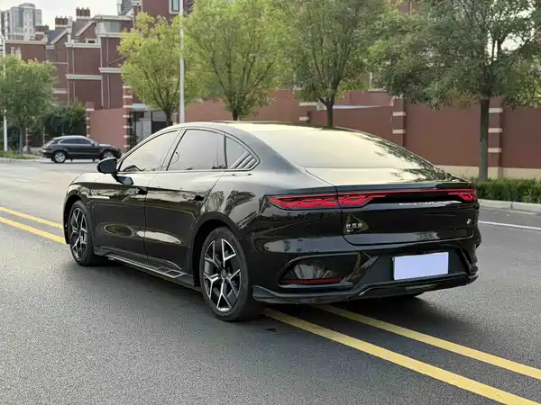 BYD Han 2023