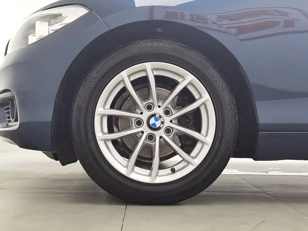 BMW 1 Series 2016 — фото 17