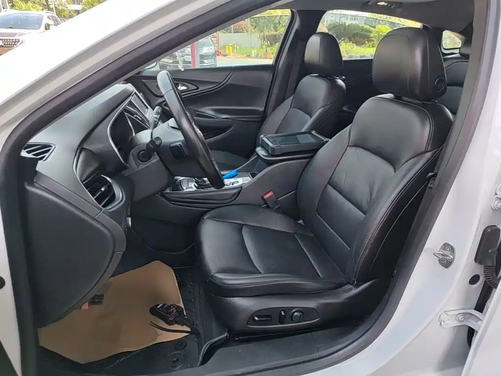 Chevrolet Malibu XL 2018 — фото 15