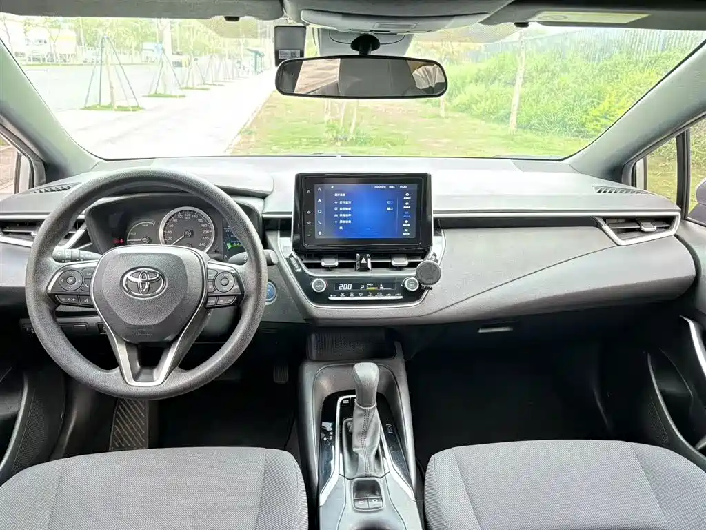 Toyota Levin 2022 — фото 17