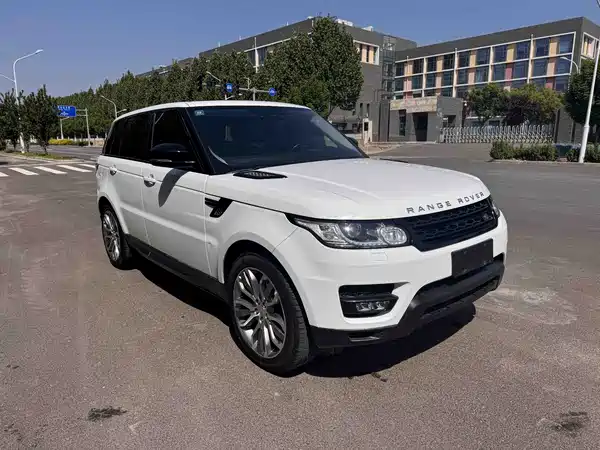 Land Rover Range Rover Sport 2016