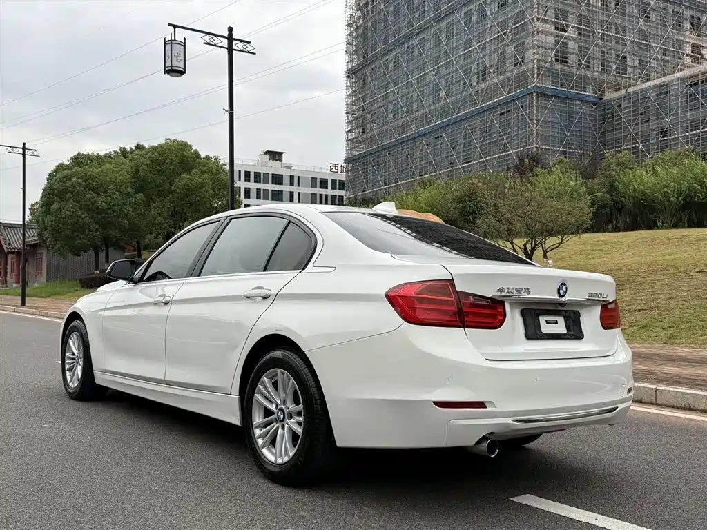 BMW 3 Series 2013 — фото 6
