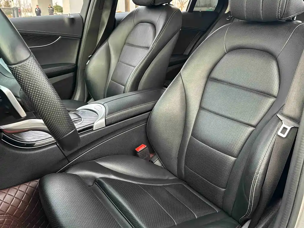 Mercedes-Benz C-Class 2020 — фото 4