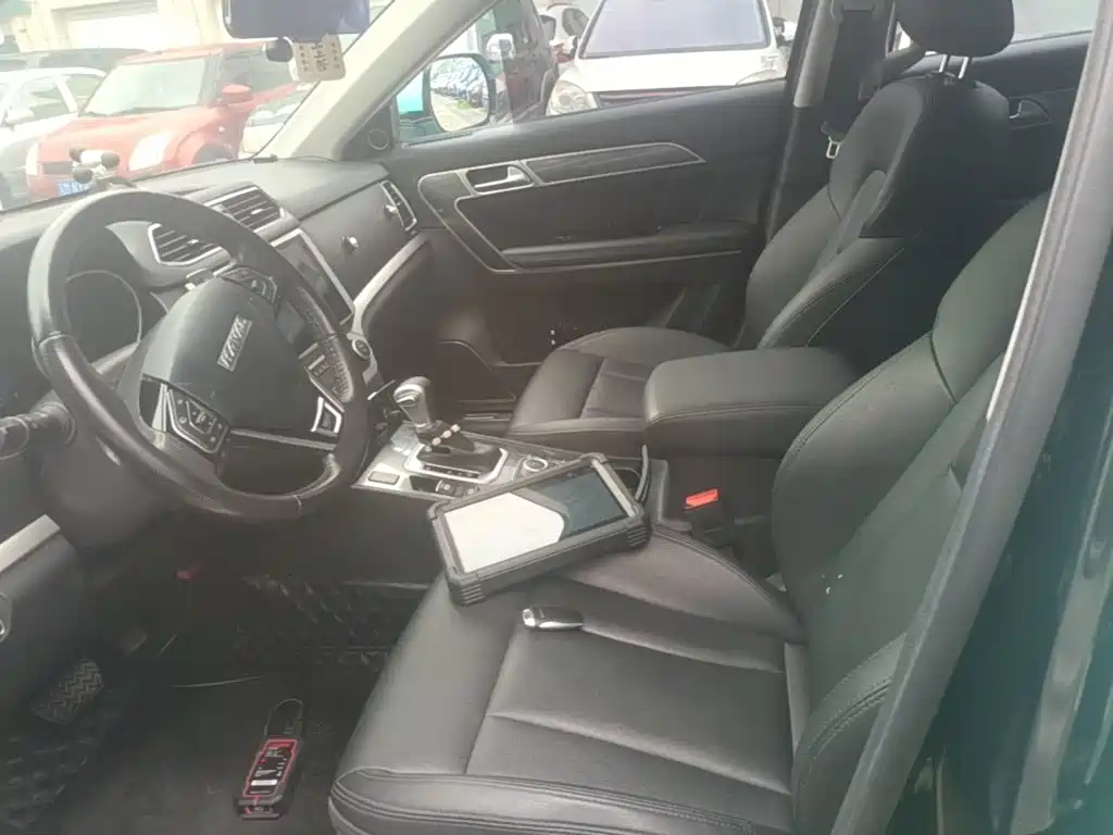 Haval H6 Coupe 2017 — фото 15