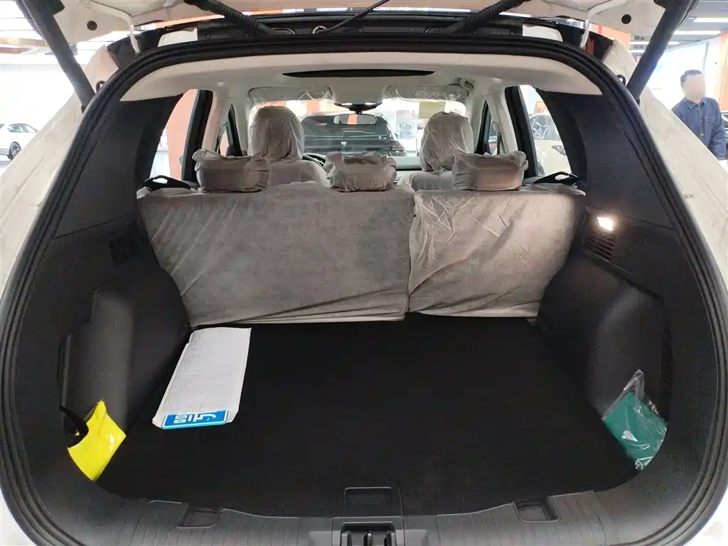 Ford Escape 2026 — фото 15