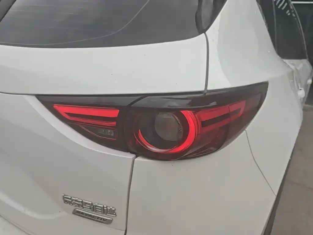 Mazda CX-5 2018 — фото 8
