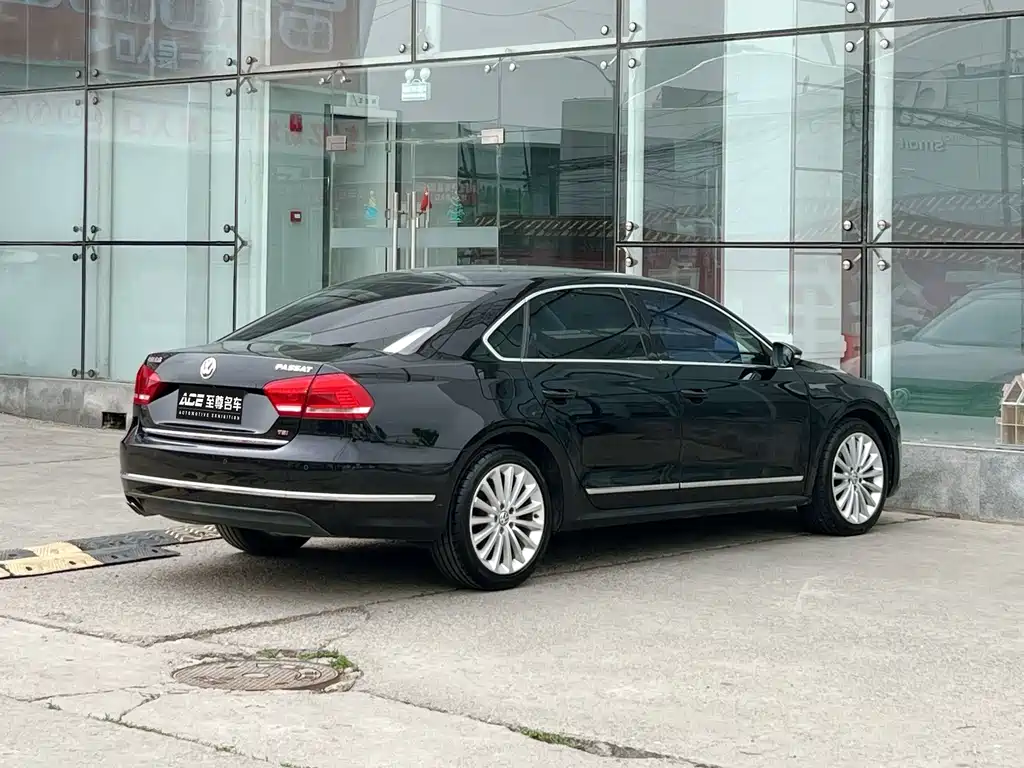 Volkswagen Passat 2012