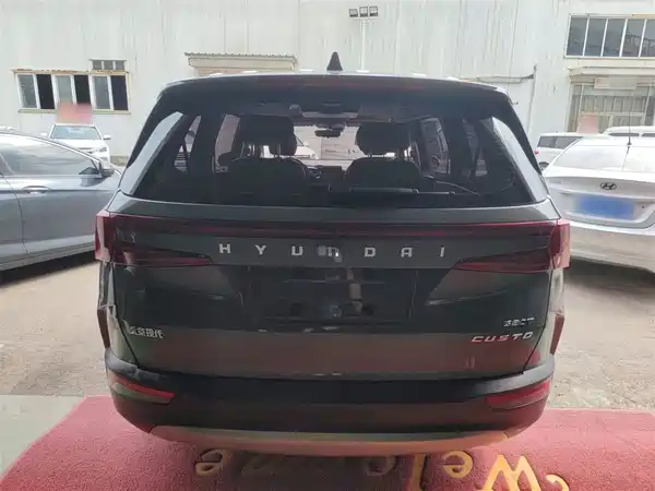 Hyundai Custin 2021