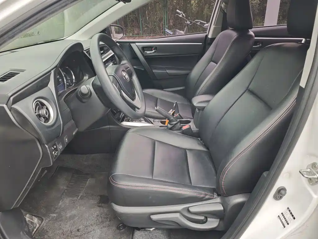 Toyota Corolla 2019 — фото 12