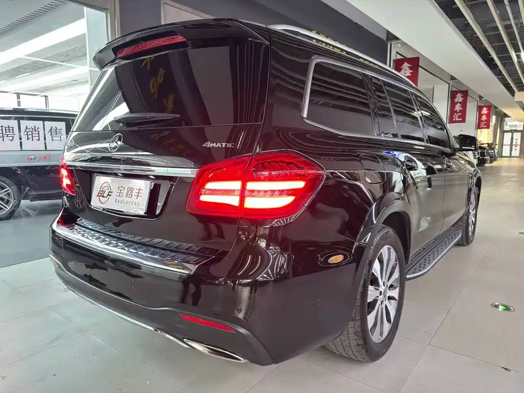Mercedes-Benz GLS 2019 — фото 16