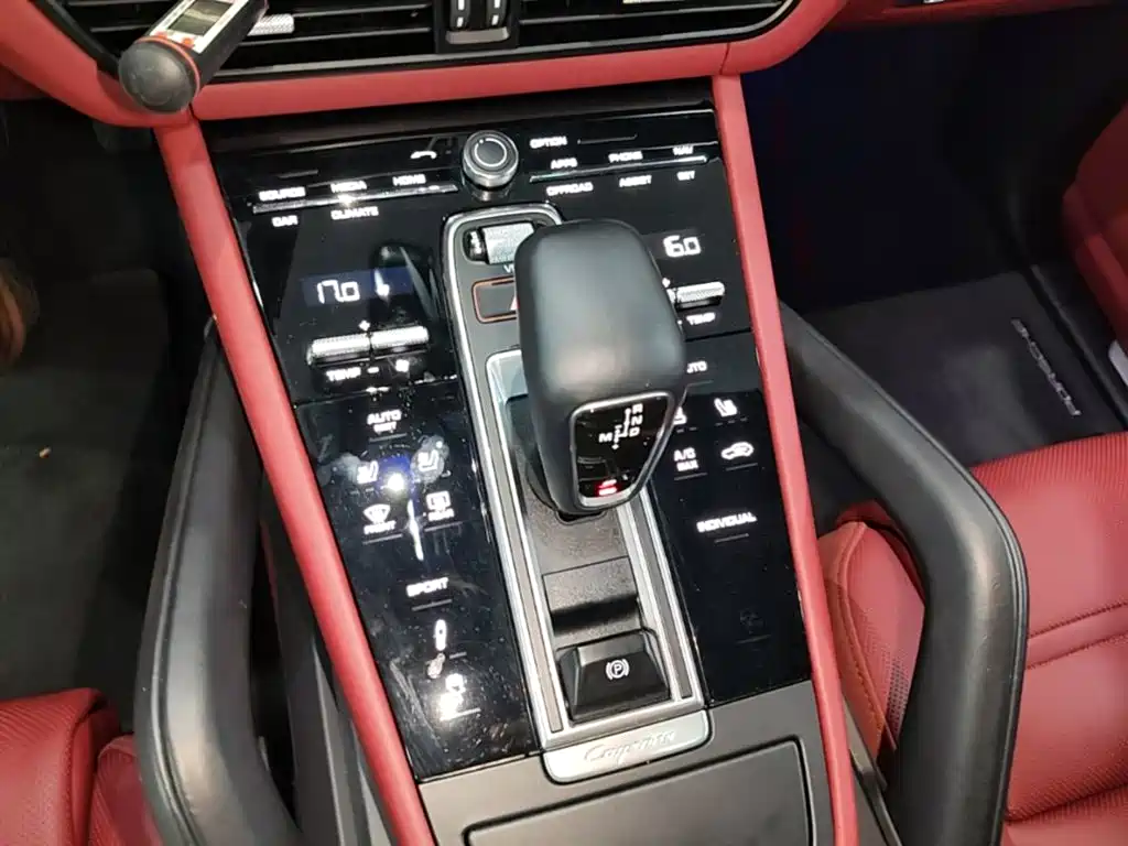 Porsche Cayenne 2023 — фото 14